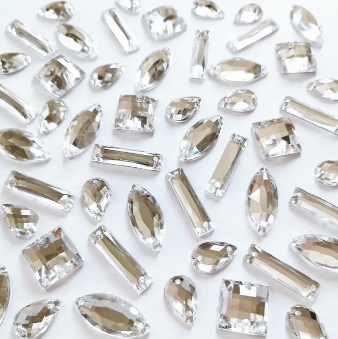 Cristale de cusut din acril,, 
