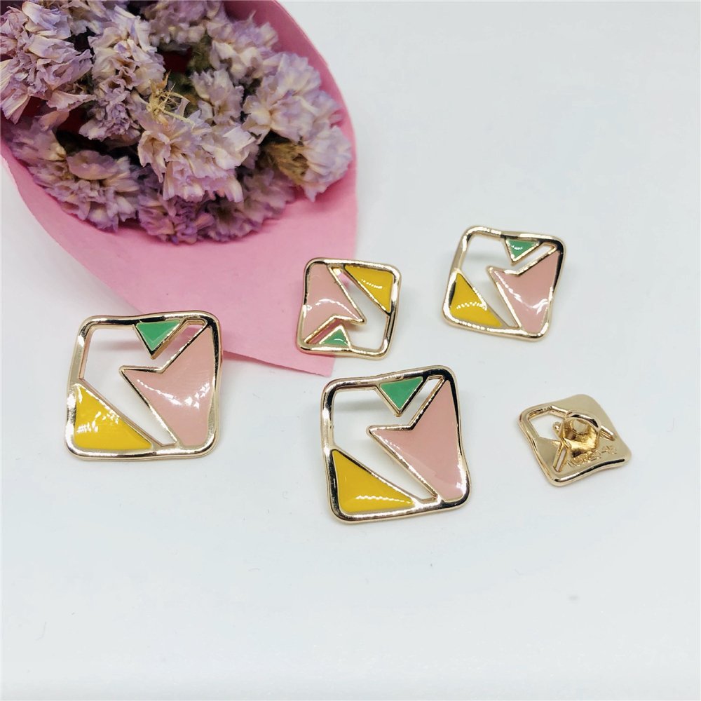 nasturi din metal, dama, colorate