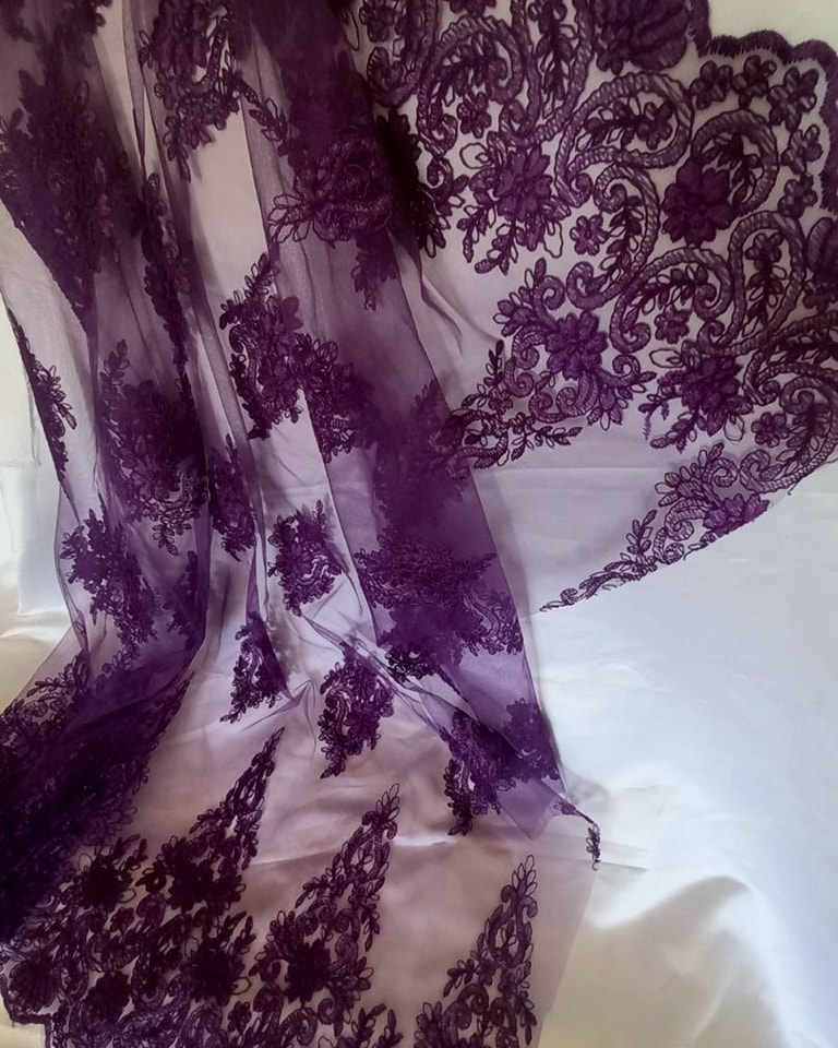 dntela decupabila mov violet