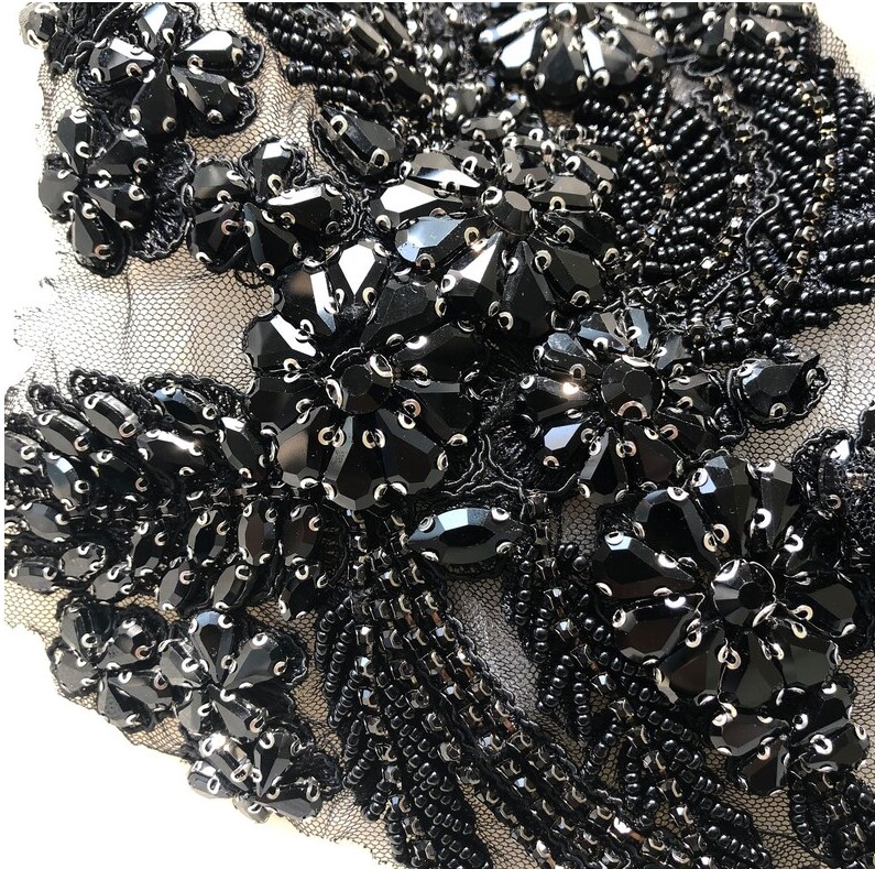 Set aplicatii de cusut negre cu cristale, 30x18cm, lucrata manual, glass beads, glass apliques
