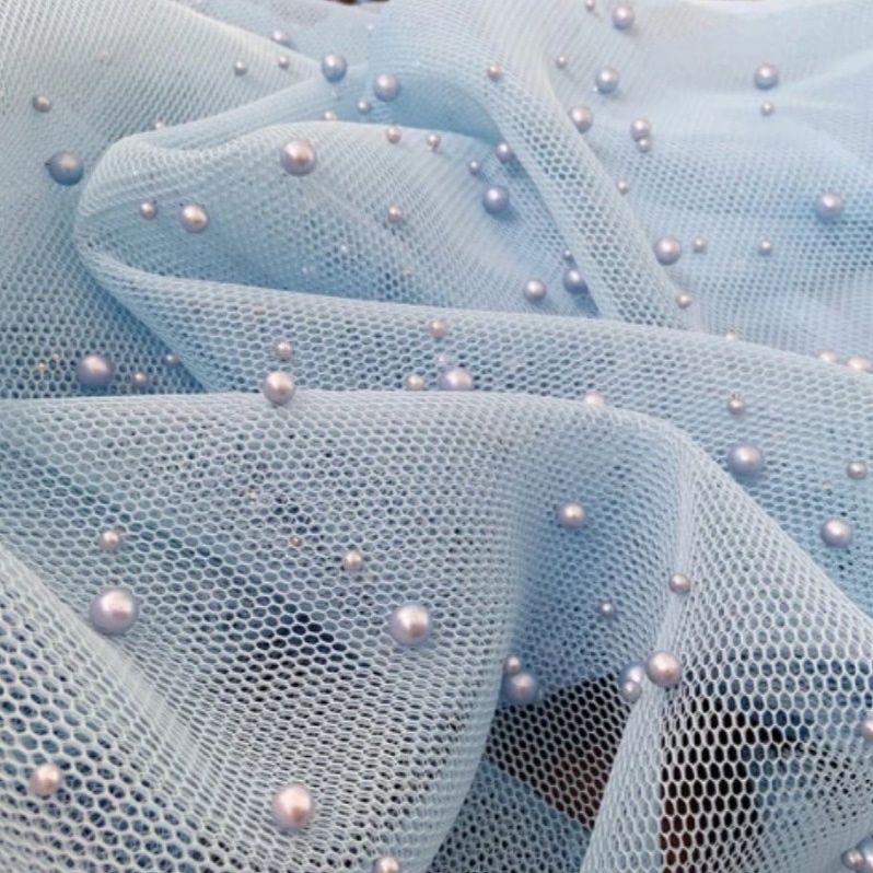 plasa  din neopren bleu ciel cu perle  . Tesaturi de evenimente, rochii de seara, bluze, fuste.