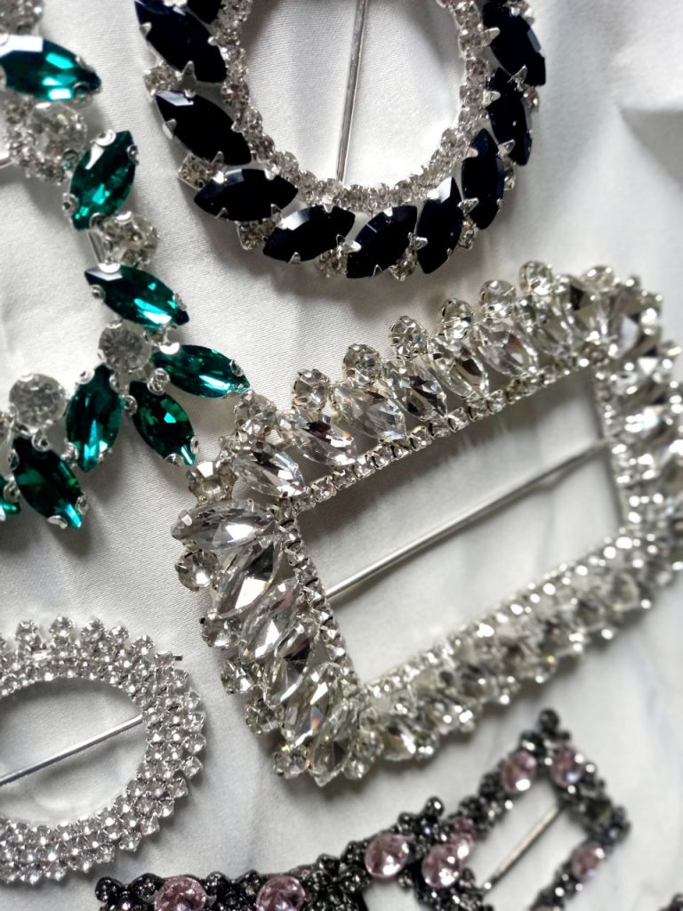 Catarama cu cristale 
