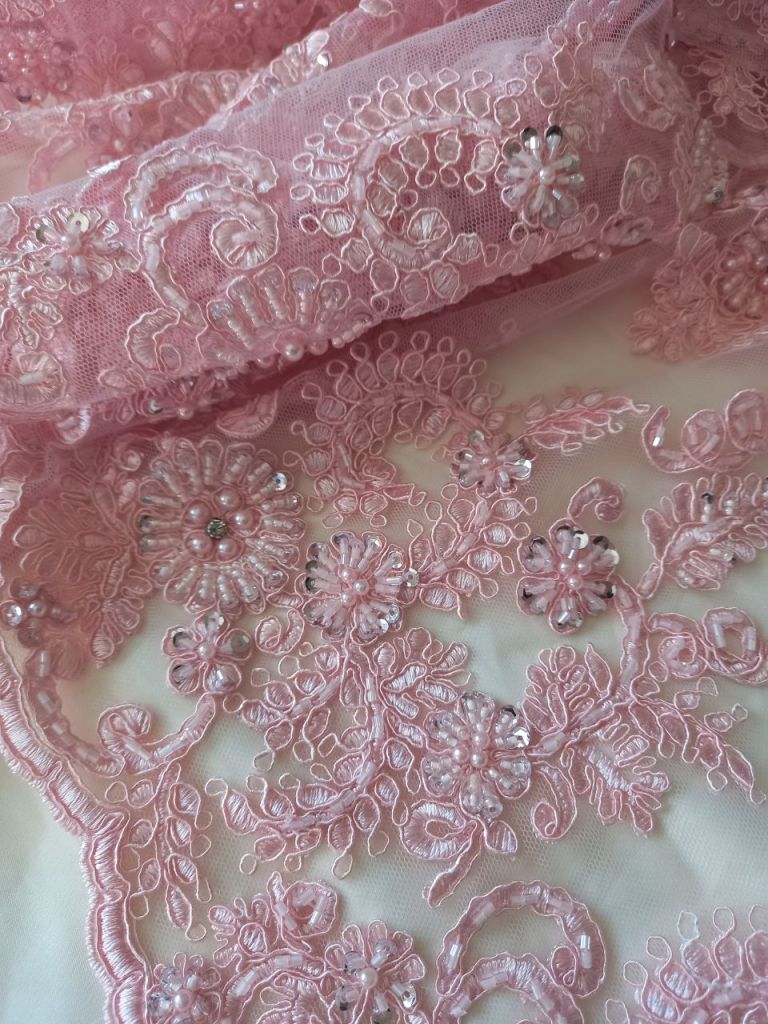 pink lace fabric glass beads, glass apliques. Broderii exclusive. Calitate Superioara. Broderii exclusive.