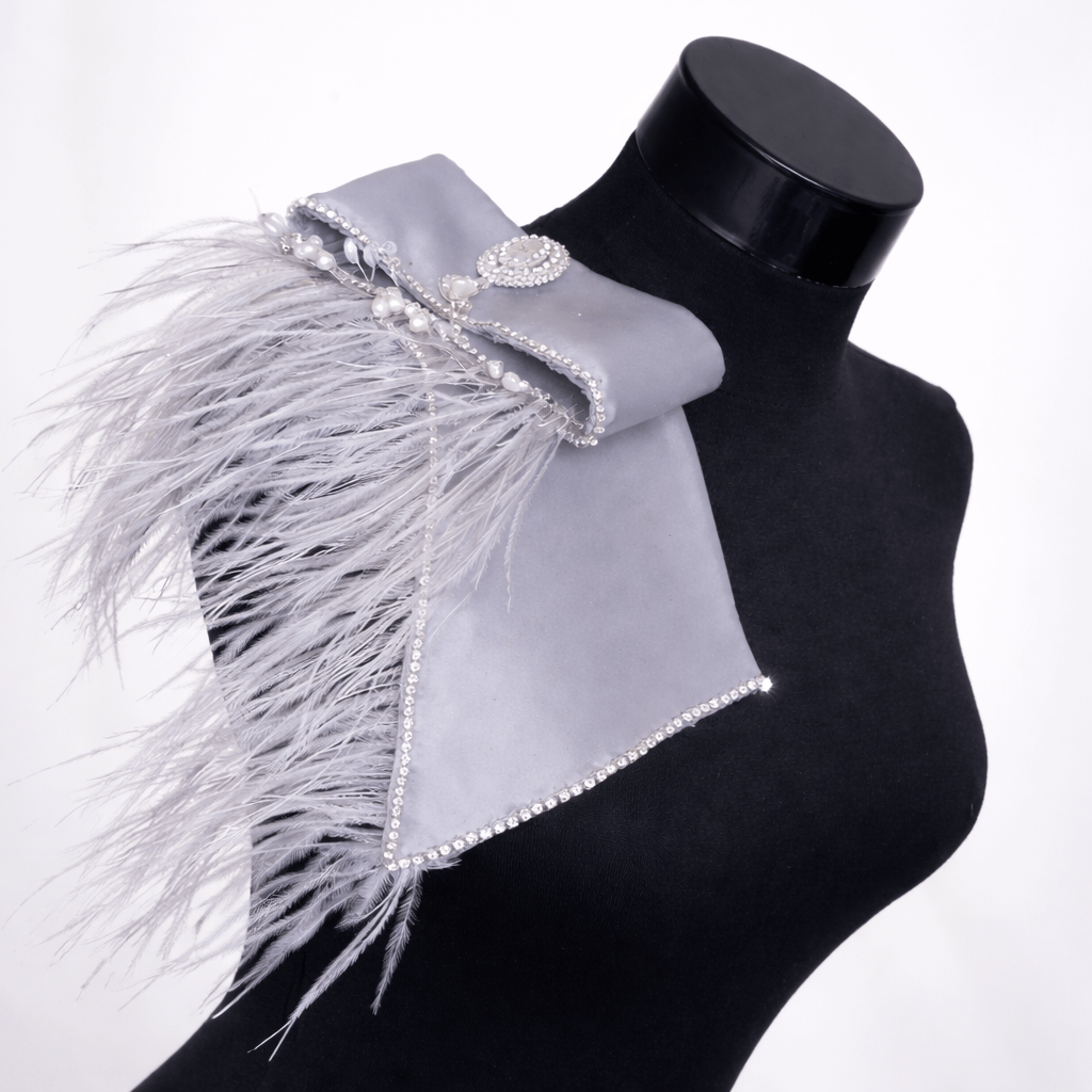  Aplicatie de cusut 
32x14cm+pene 12-15cm 
Verde smarald, bleu ciel, ivoar, gri, fucsia, roz prafuit., negru.
150 lei buc 